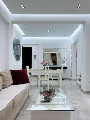 Walk into Dream of Acropolis 1
